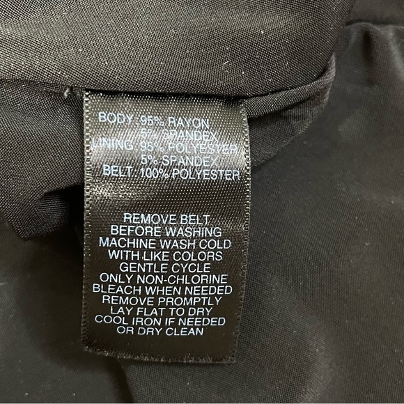 White House Black Market Polka Dot Belted Top - Picture 4 of 9